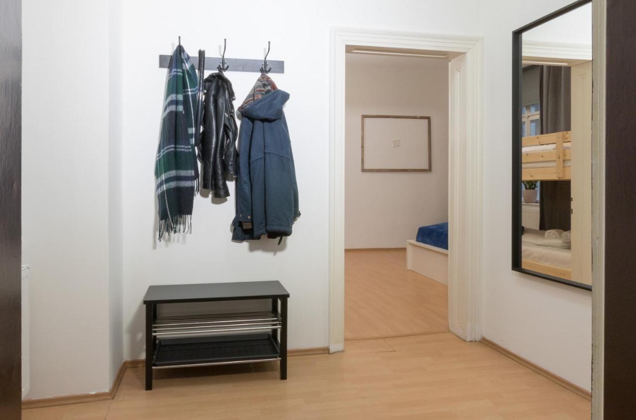 Spacious 2 Bedrooms Apartment In 4Th District Near Karlskirche Vienna Luaran gambar